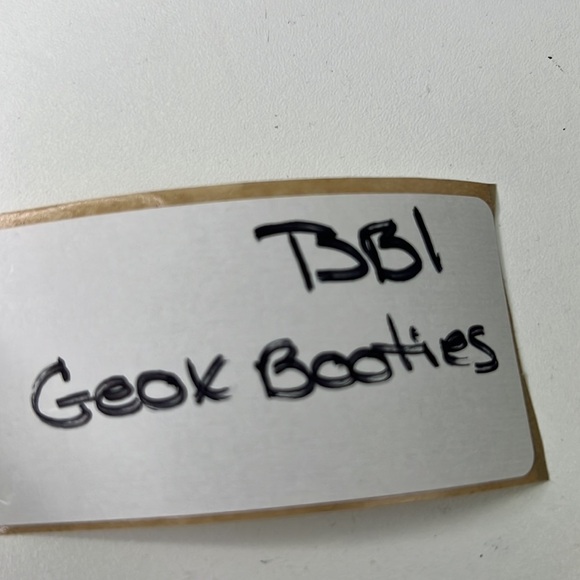 Geox black leather ankle bootie with  sparkle - Picture 10 of 10